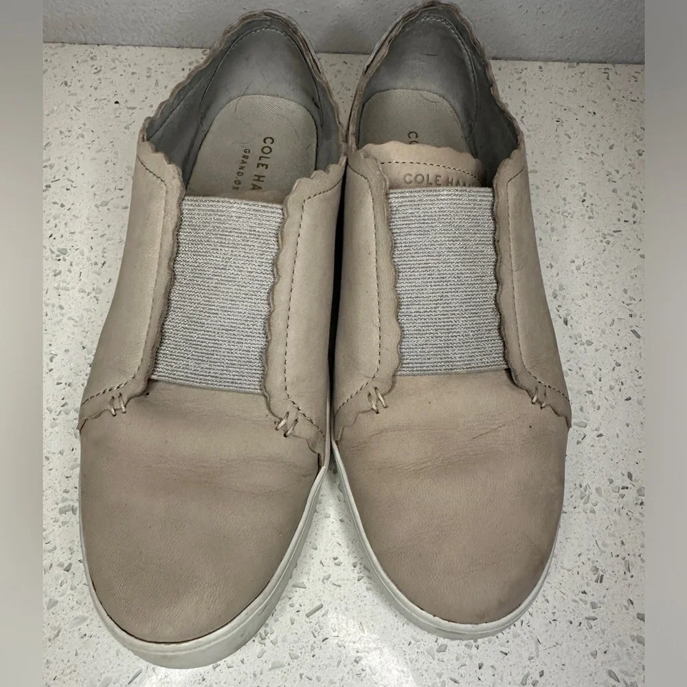 COLE HAAN Grand Crosscourt Scallop Slip-On Leather Shoes Women's Size 9B - Picture 5 of 10